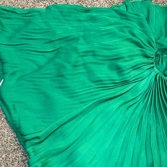 House of Harlow 1960 Emerald Green Pleated One Shoulder Keyhole Maxi Dress small - Picture 7 of 7